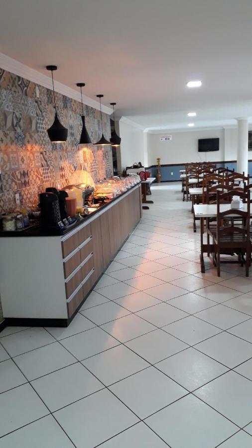 Atlanta Hotel Ibotirama Екстериор снимка