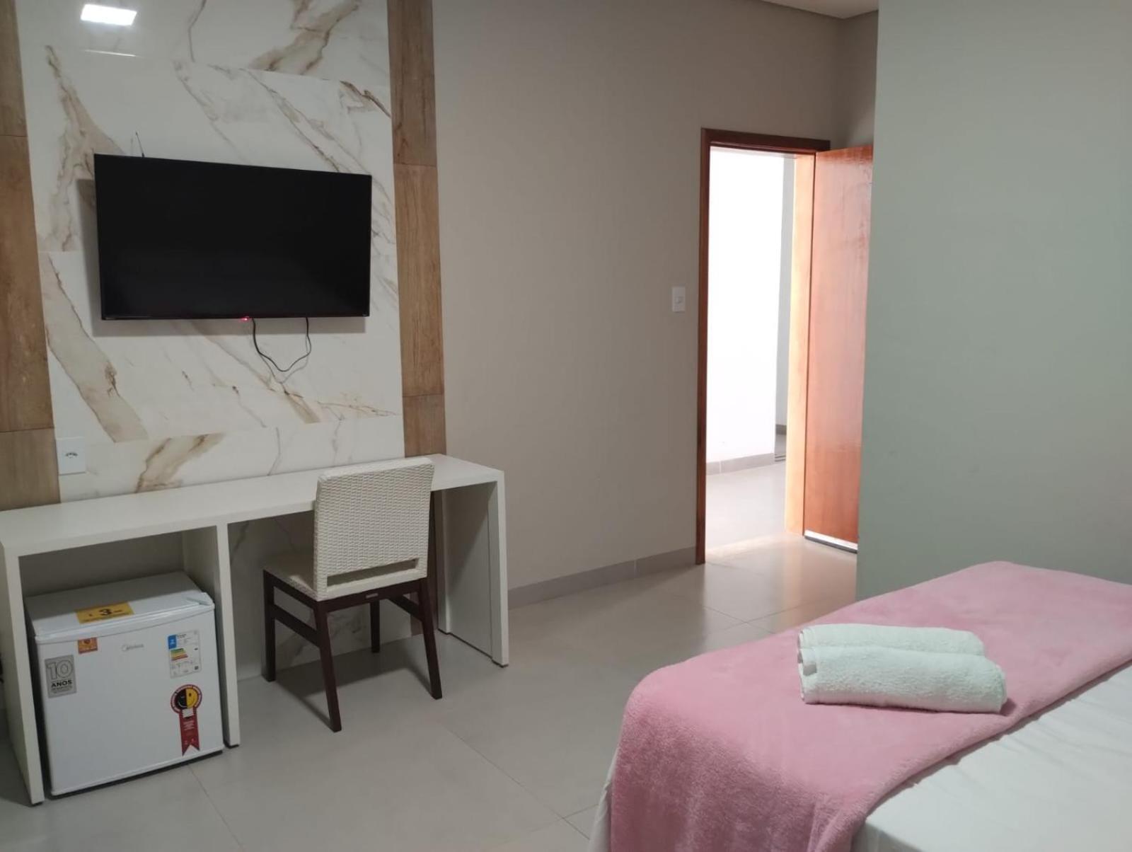 Atlanta Hotel Ibotirama Екстериор снимка