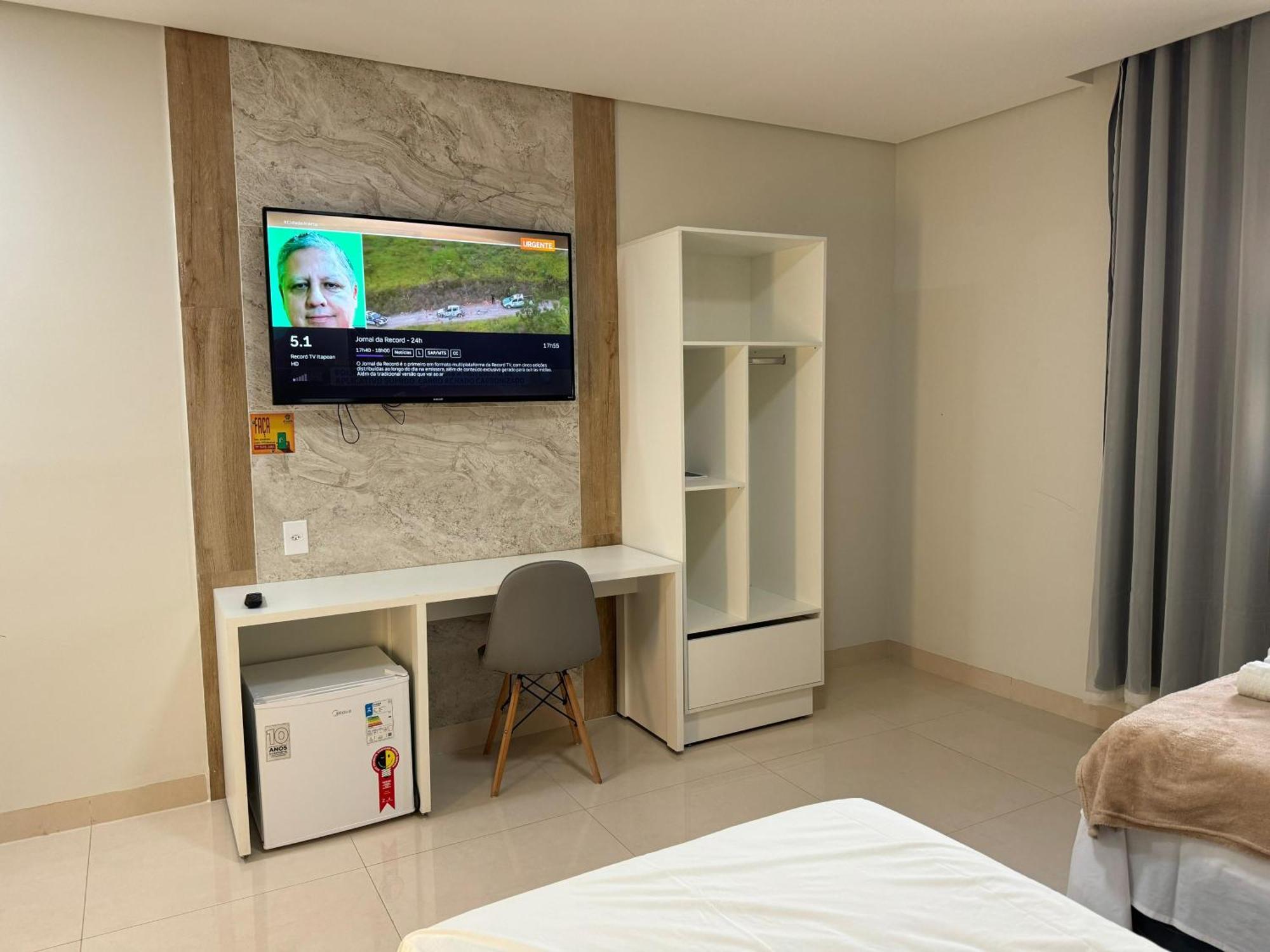 Atlanta Hotel Ibotirama Екстериор снимка