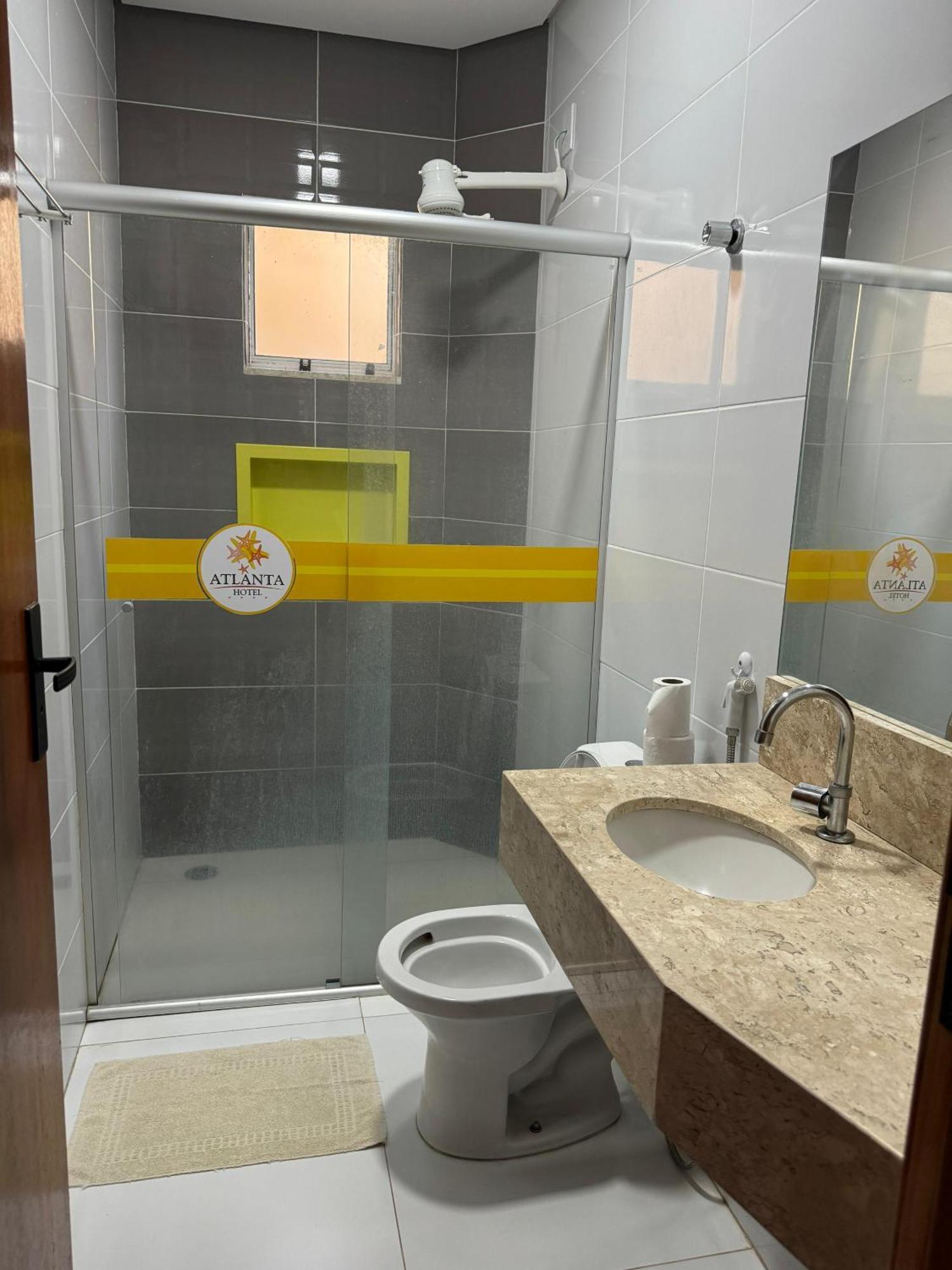 Atlanta Hotel Ibotirama Екстериор снимка